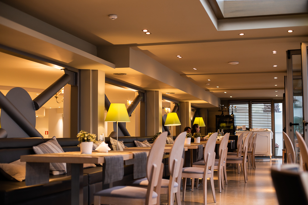 A la carte restaurant interior